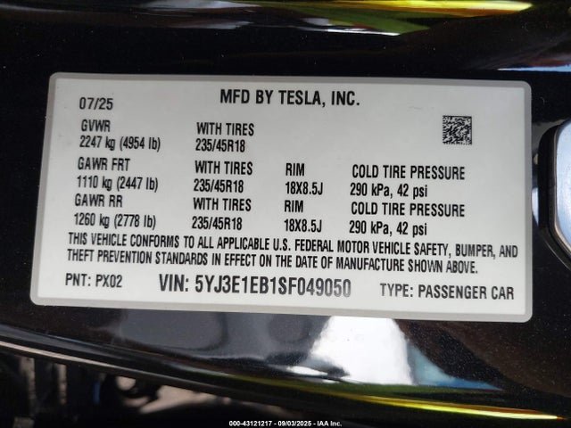 2025 TESLA MODEL 3 5YJ3E1EB1SF049050 Photo 8