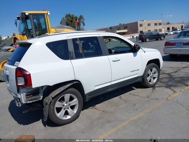 Jeep Compass 2016 1C4NJDBB0GD780934 Image 4