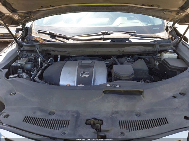 Lexus 2017 2017 2T2ZZMCA2HC056057 Image 10