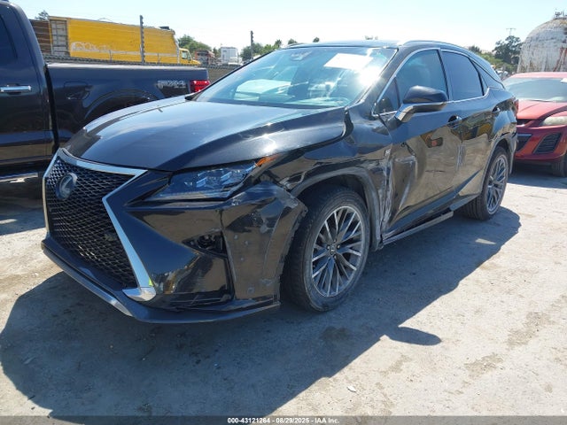 Lexus 2017 2017 2T2ZZMCA2HC056057 Image 2
