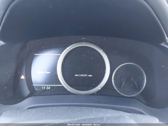 Lexus 2017 2017 2T2ZZMCA2HC056057 Image 7