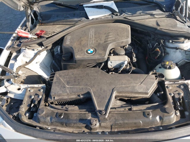 2016 BMW 320I WBA8A9C57GK618763 Photo 9