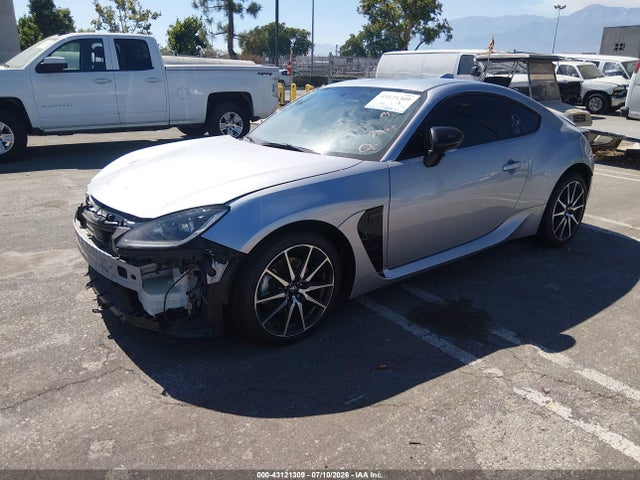 Toyota GR86 2024 JF1ZNBB19R8760040 Image 2