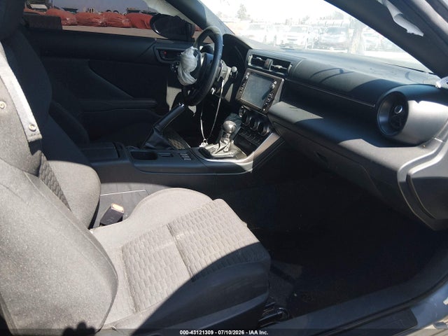 Toyota GR86 2024 JF1ZNBB19R8760040 Image 5