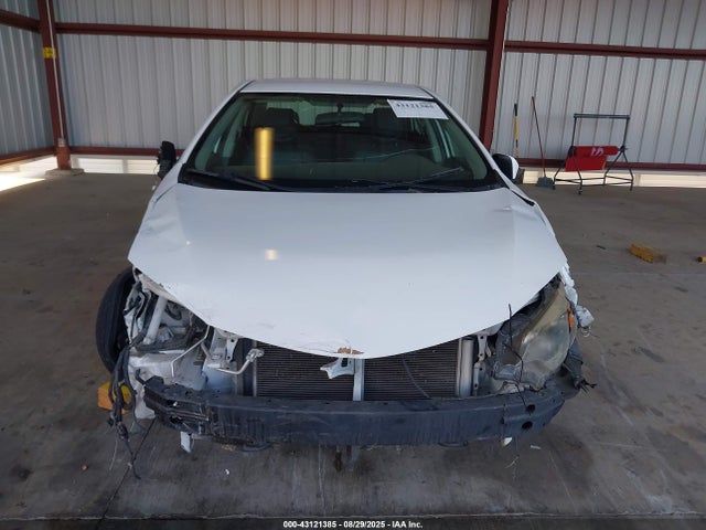 Toyota 2zr-fe 2015 2T1BURHE5FC382297 Image 12