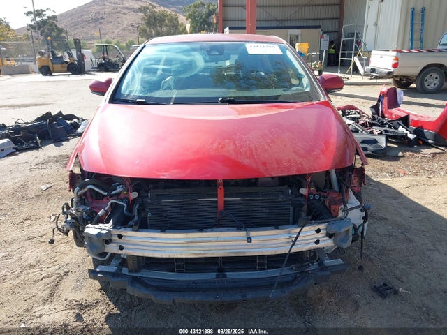 JTDKAMFP3N3209238 Toyota 2zr-fxe, 1nm+1sm