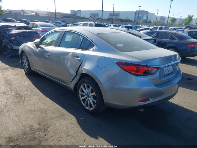 Mazda py 2014 JM1GJ1U62E1134719 Image 3
