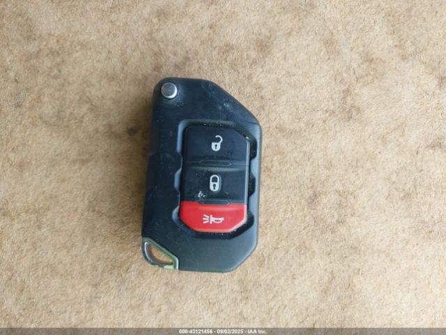 2022 JEEP WRANGLER UNLIMITED 1C4HJXDN6NW163657 Photo 10