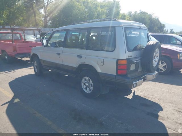 1994 MITSUBISHI MONTERO JA4MR41H4RJ011555 Photo 2