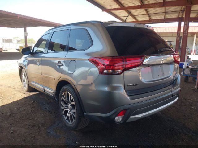2016 MITSUBISHI OUTLANDER JA4AD3A36GZ046371 Photo 2