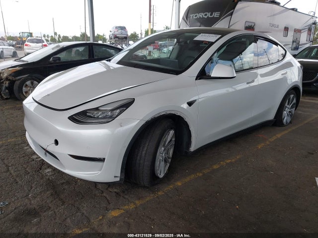 2022 TESLA MODEL Y 7SAYGDEE6NF345426 Photo 1
