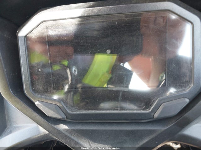 ML5EXEN15NDA74107 Kawasaki Ninja 650