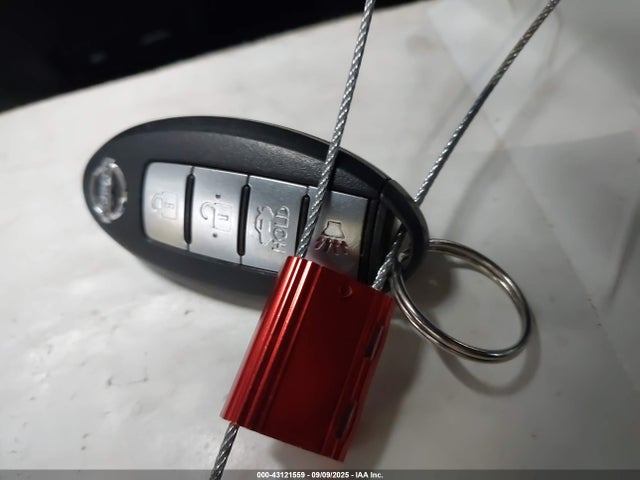 3N1AB7AP6HY374748 Nissan 2017