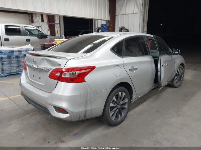 3N1AB7AP6HY374748 Nissan 2017
