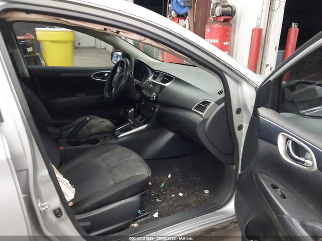 3N1AB7AP6HY374748 Nissan 2017