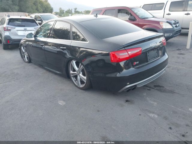 2013 AUDI S6 WAUF2AFC6DN135615 Photo 2