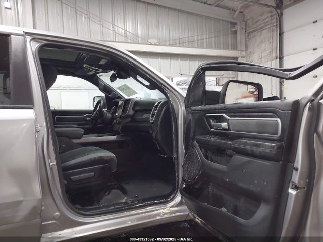 RAM 1500 2022 1C6SRFMT1NN428120 Image 5