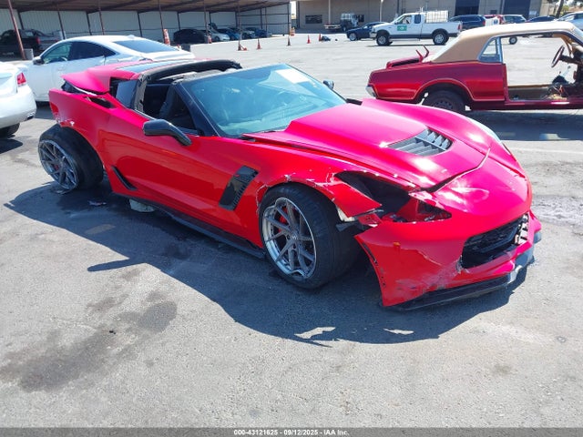2015 CHEVROLET CORVETTE 1G1YU2D69F5607570