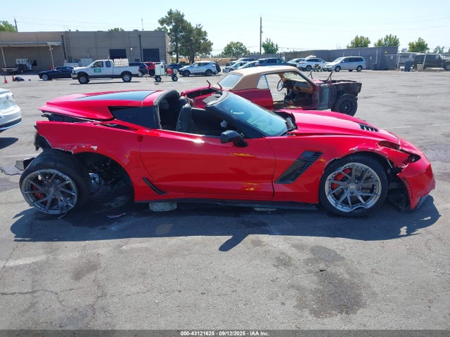 Chevrolet Corvette Z06 2015 1G1YU2D69F5607570 Image 13