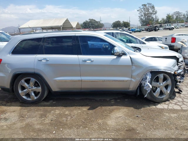 Auction sale of the 2011 Jeep Grand Cherokee Overland, vin: 1J4RR6GT8BC556102, lot number: 43121631