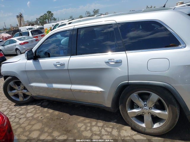 Auction sale of the 2011 Jeep Grand Cherokee Overland, vin: 1J4RR6GT8BC556102, lot number: 43121631