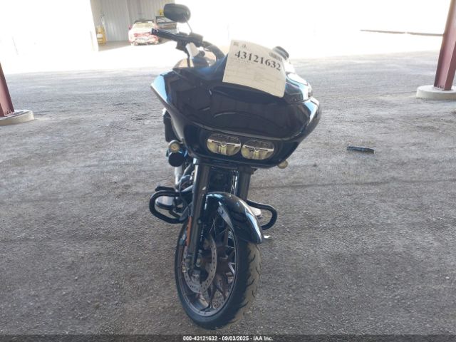 2022 HARLEY-DAVIDSON FLTRXST 1HD1ACL23NB673780 Photo 4