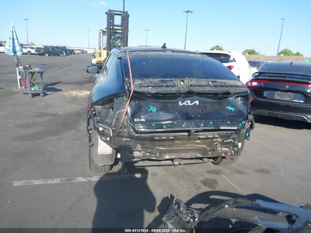 KNDC34LA6N5043171 KIA EV6