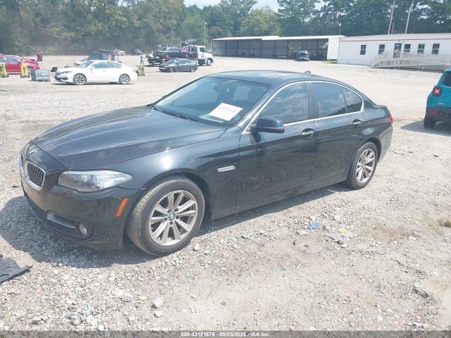 BMW 528I 2016 WBA5A5C57GD529324 Image 2