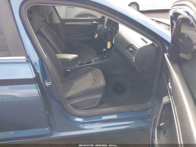2019 VOLKSWAGEN JETTA 3VWC57BU3KM124266 Photo 4