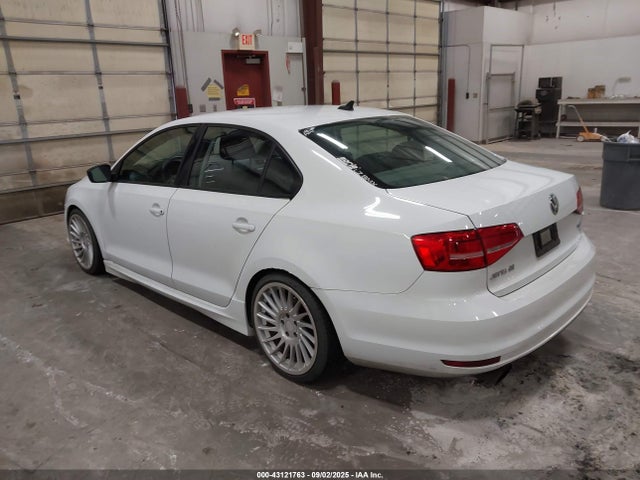 3VWD17AJ3FM296049 Volkswagen 1.8t