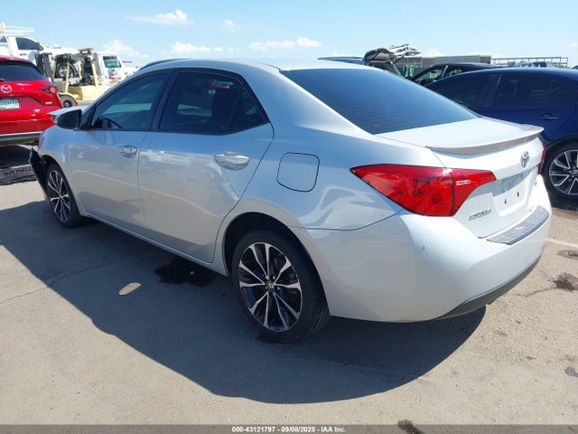 Toyota 2zr-fe 2017 2T1BURHE0HC772887 Image 3