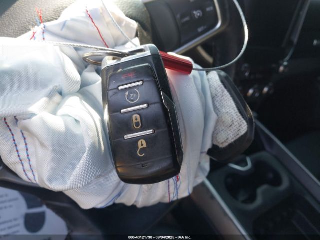 2019 RAM 1500 1C6SRFFT8KN545086 Photo 10