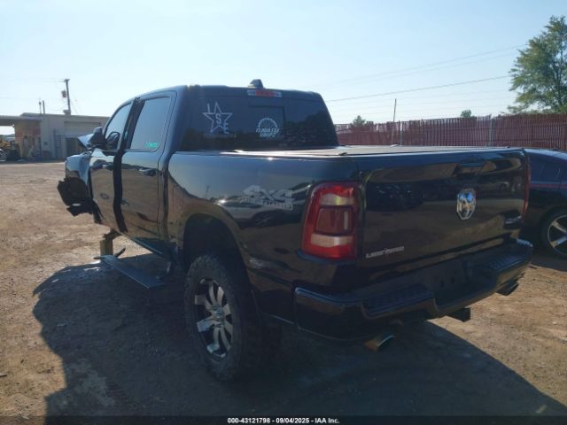 2019 RAM 1500 1C6SRFFT8KN545086 Photo 2