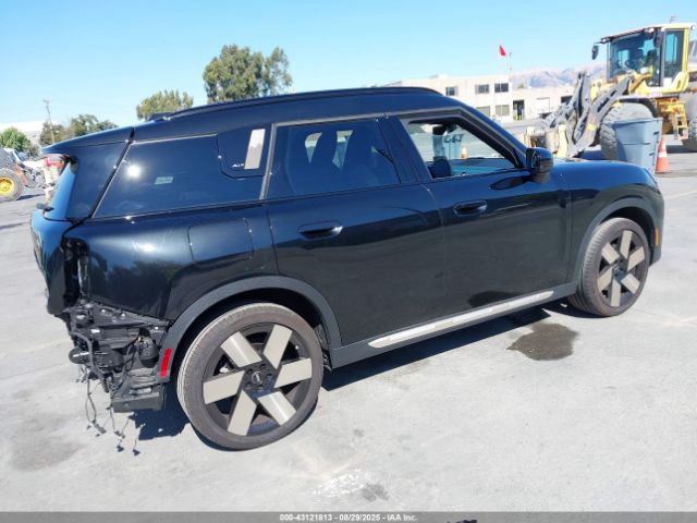 2025 MINI COUNTRYMAN WMZ23GA08S7R72866 Photo 3
