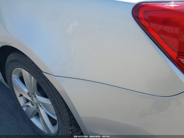 1G1P75SZ7E7166767 Chevrolet luz