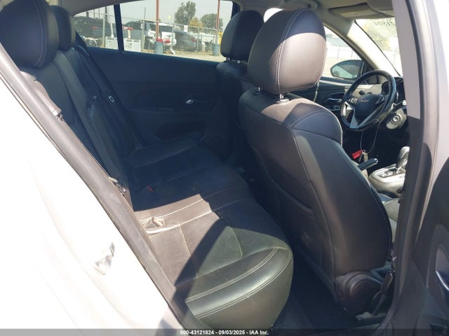 1G1P75SZ7E7166767 Chevrolet luz