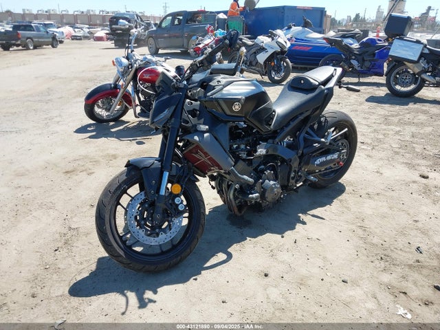 JYARN94YXRA000426 Yamaha Mt09 C