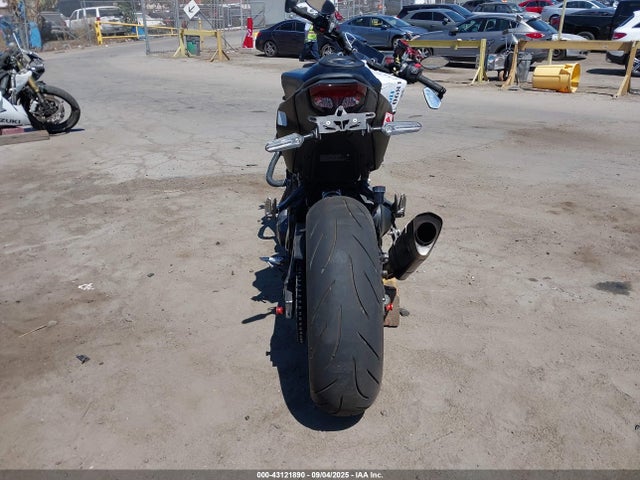 JYARN94YXRA000426 Yamaha Mt09 C