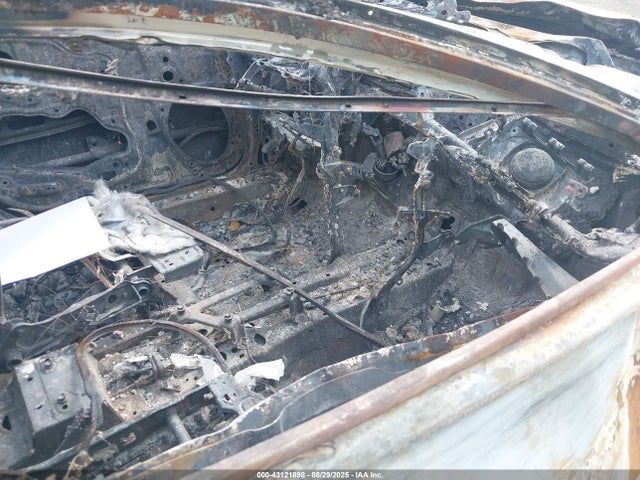 4T1BF1FK9GU518175 Toyota 2ar-fe