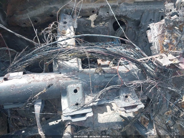 4T1BF1FK9GU518175 Toyota 2ar-fe