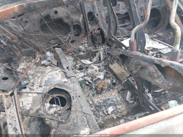 4T1BF1FK9GU518175 Toyota 2ar-fe