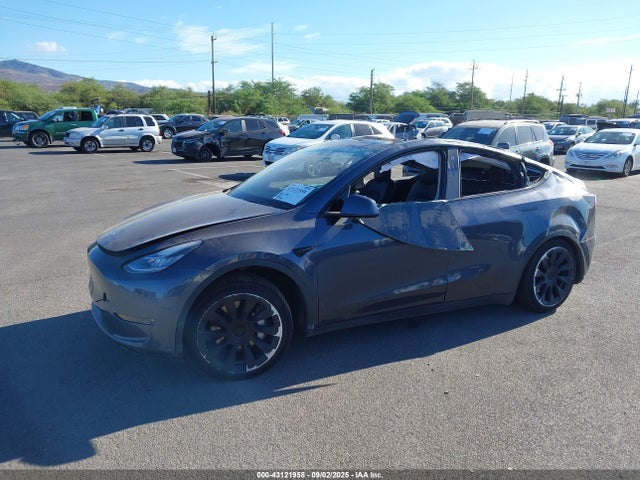 2023 TESLA MODEL Y 7SAYGDEE8PF598749 Photo 5