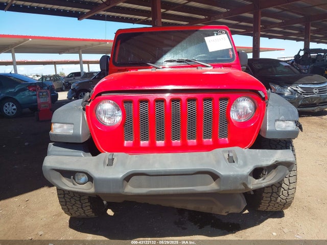 1C4HJXDN6JW232485 Jeep Wrangler