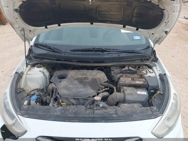 KMHCT4AE0HU316617 Hyundai Accent