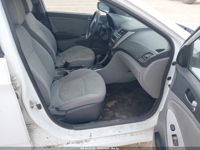 KMHCT4AE0HU316617 Hyundai Accent