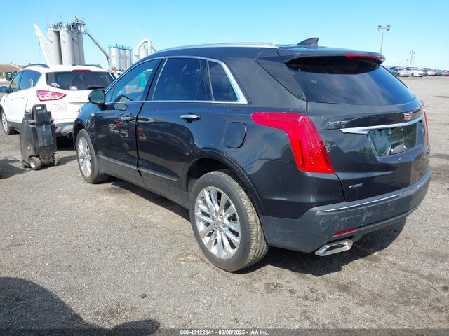 2019 CADILLAC XT5 1GYKNDRS0KZ284616 Photo 2
