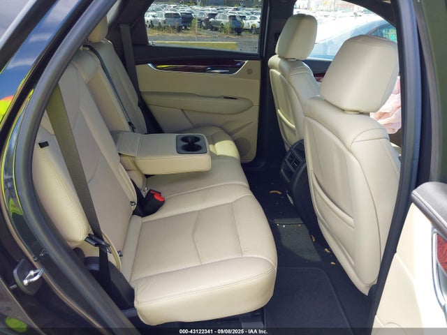2019 CADILLAC XT5 1GYKNDRS0KZ284616 Photo 7
