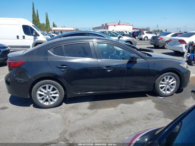 JM1BM1X78G1299568 Mazda pe
