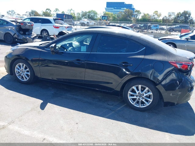 JM1BM1X78G1299568 Mazda pe
