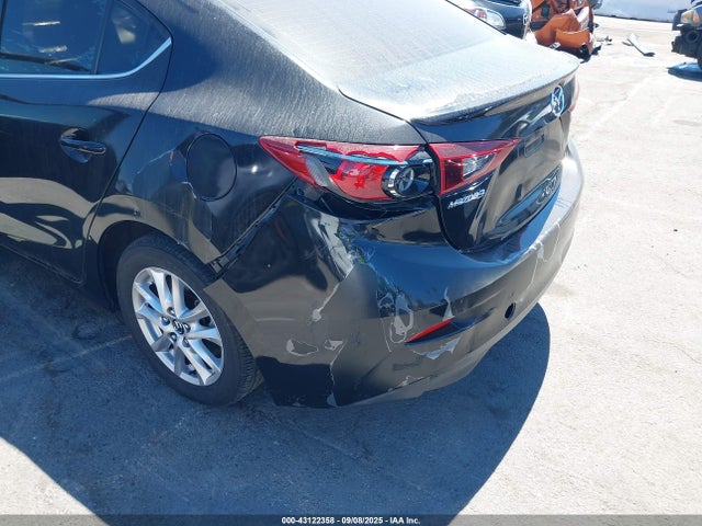 JM1BM1X78G1299568 Mazda pe